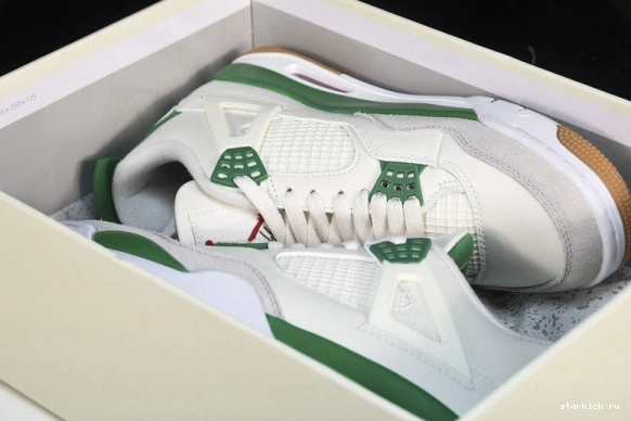 Jordan  Retro Pine DR5415-103 4   Green DR5415-103 SB 0914